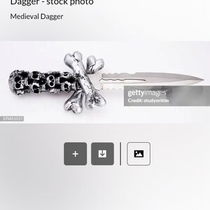 Silver Skull Handle Dagger